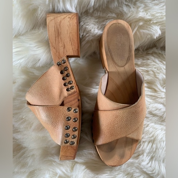 Free People Sonnet Clog Wooden Leather Sandal - Picture 5 of 16